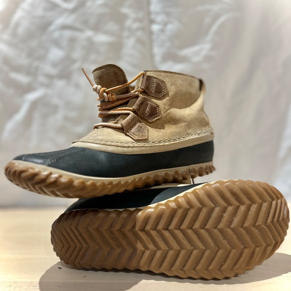 Sorrel waterproof leather booties - Picture 2 of 6